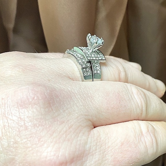 NEW WHITE GOLD FILLED 1CT AAA CZ DIAMOND ENGAGEMENT RING - Picture 6 of 7